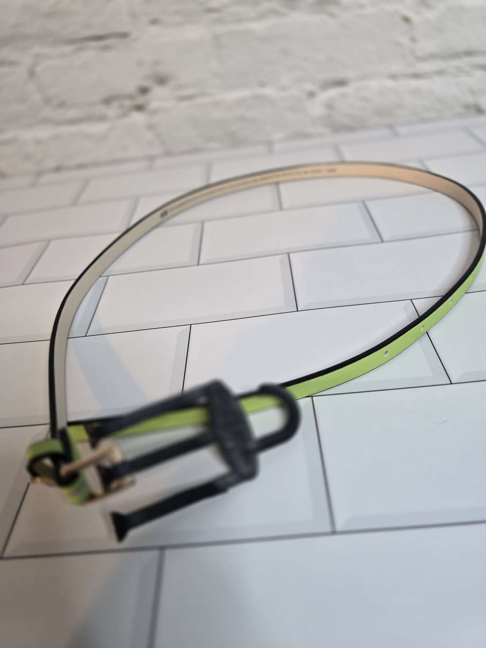 H&M Slim Lime Green Women’s Belt 33"x3/8"